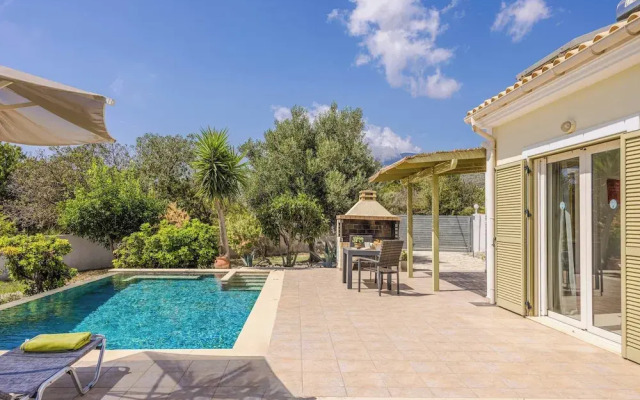 Caretta Beach Villa