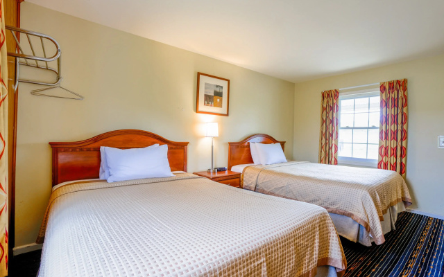 Relax Inn By OYO Natural Bridge I-81