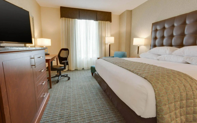Drury Inn & Suites Phoenix Chandler Fashion Center
