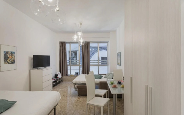 Ancient Port Apartments - Emerald