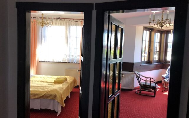 Hotel Arkun Leba