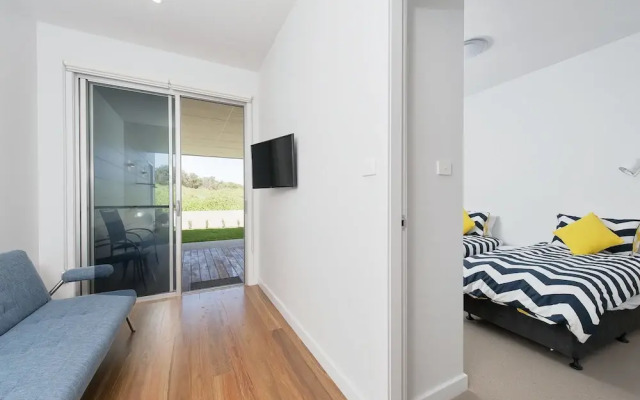 Seas the Day, 41B Ocean Avenue