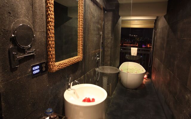 U Hotels