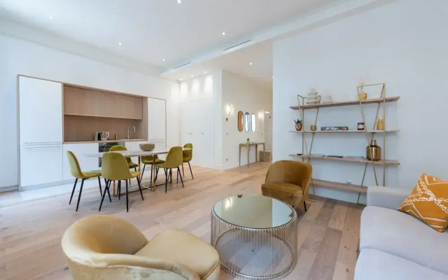 Luxury Apartment - Heart of Cannes / Rue D'antibes
