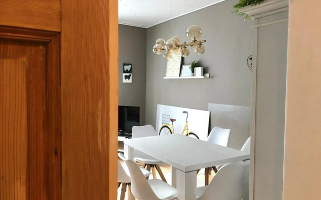 Chicken-Dale INN Appartement incl Netflix Terrasse und optionaler Sauna