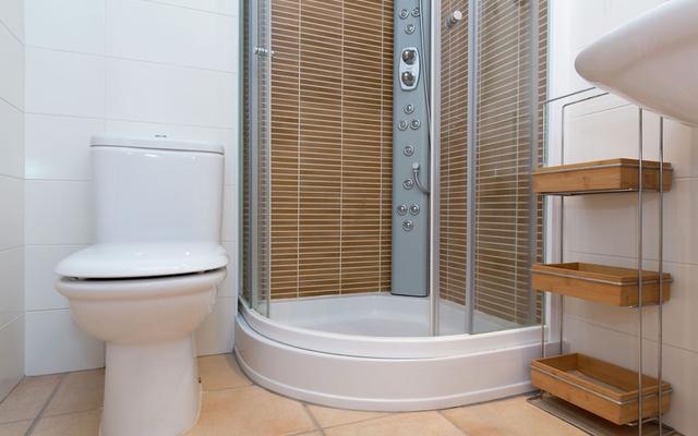 Quaint Apartment near Sea