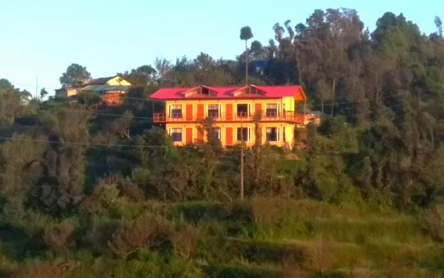 In Apple Estate Kanatal