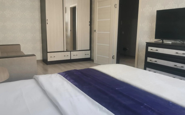 Апартаменты на улице Красных Партизан 1/4 корпус 8