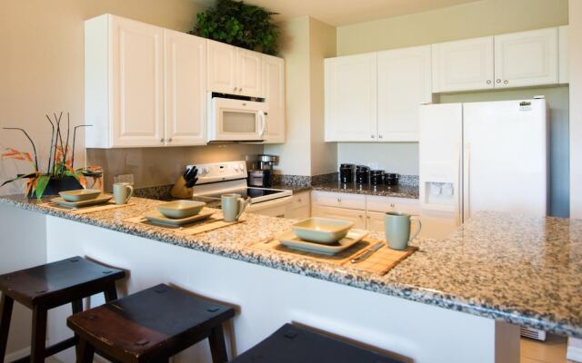3rd-floor 2-bedroom Condo With Ocean View