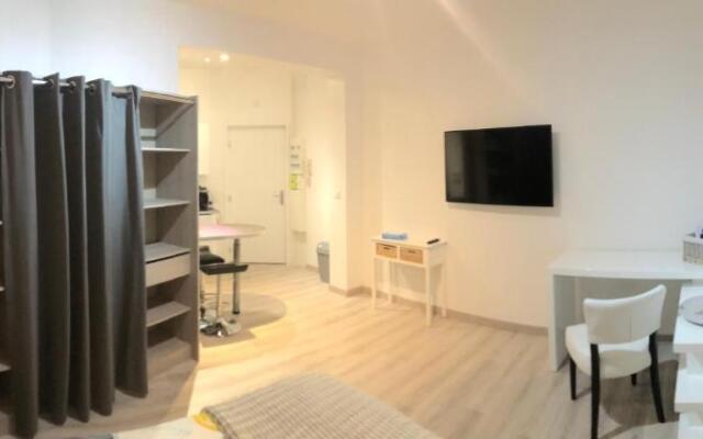 Beau Studio Neuf Proche du Centre Et de Nausicaa