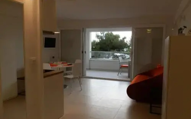 Apartments Ban