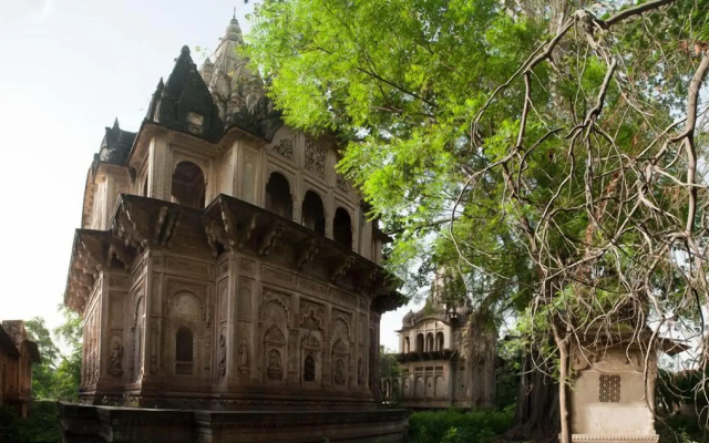 Neemrana's - Deo Bagh — 3-star hotel in Gwalior