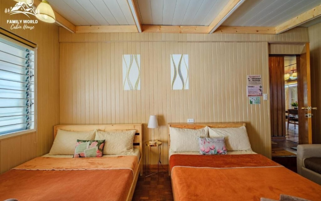 Family World Cabin House