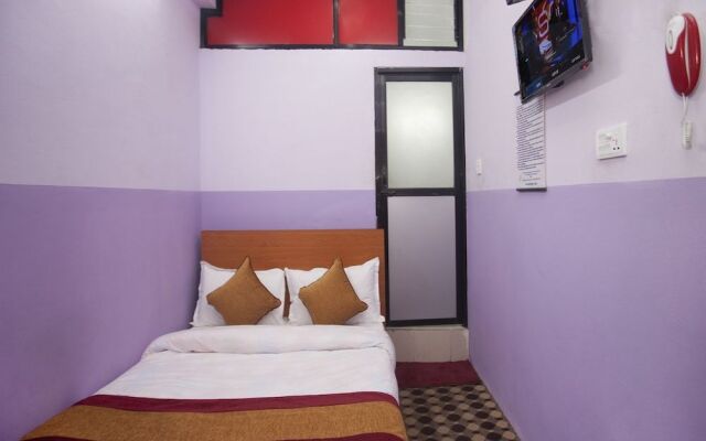 Oyo 341 Hotel Kusum Kohinoore