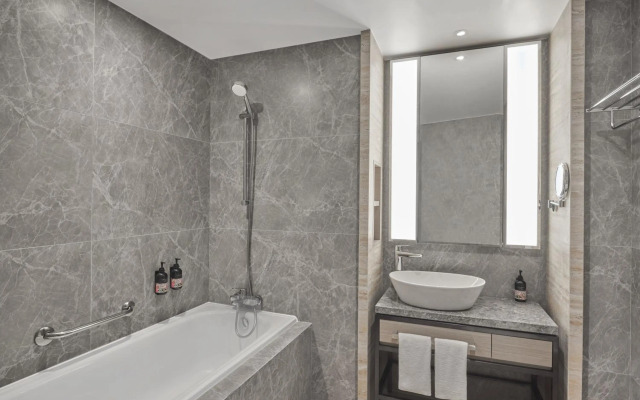 Grand Copthorne Waterfront