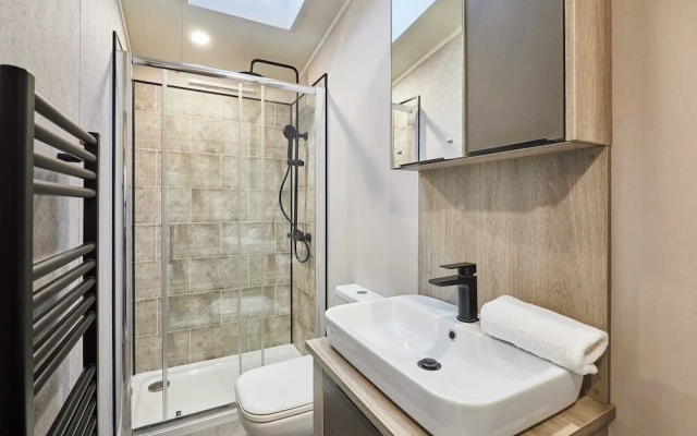 Host Stay Elegant Lodge