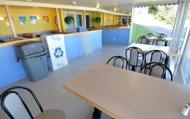 Motels Chalets Flots-Bleus
