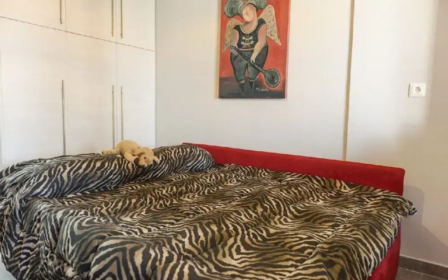 Sandra Stay at Erato and Cleo Houses