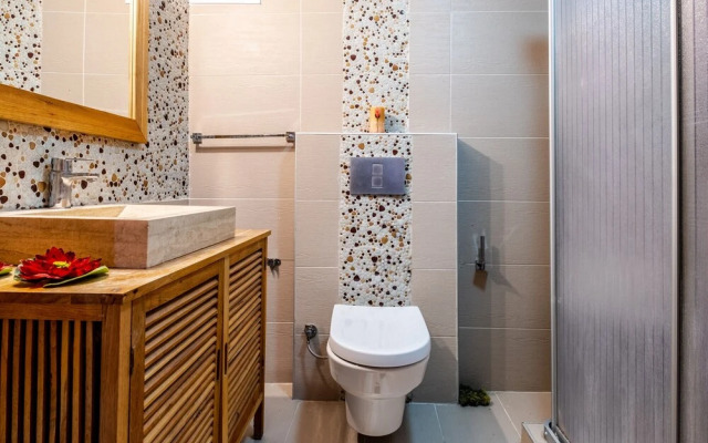 Vibrant Flat in Atasehir With Central Location