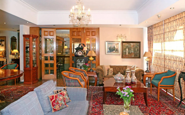 Chrielka Hotel Apartments