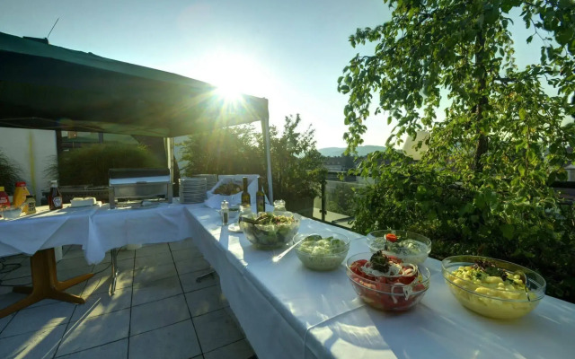 Skycity Hotel Atrigon