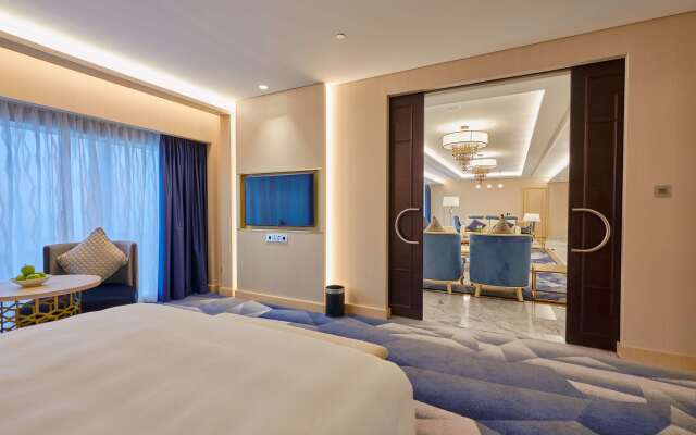 The Diplomat Radisson BLU Hotel, Residence & Spa