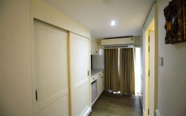 Sasha House-Hotel-Senanikom