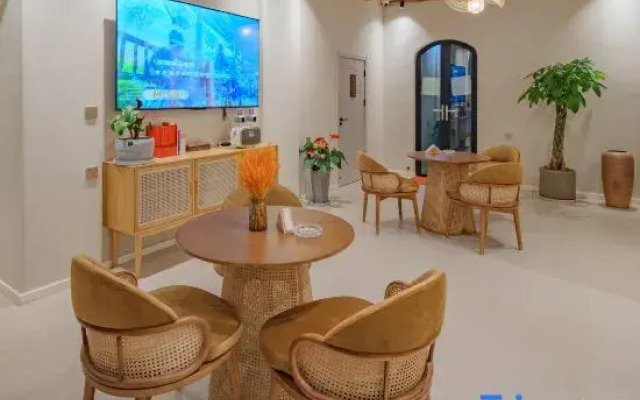 Wind and rain said sea view beauty villa