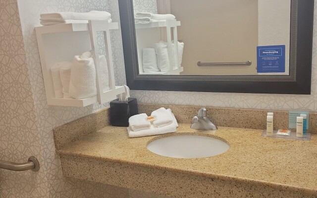 Hampton Inn Pensacola-Airport (Cordova Mall Area)