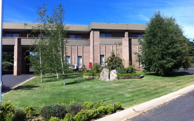 Southern Cross Motor Inn & Tourist Park