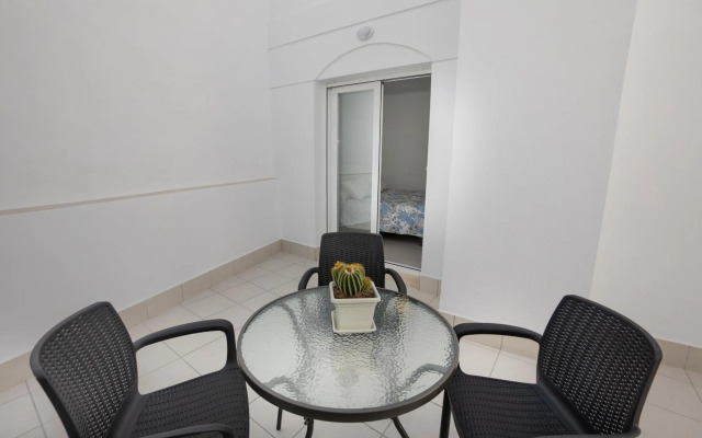 Apartamentos Mombasa 1 Planta