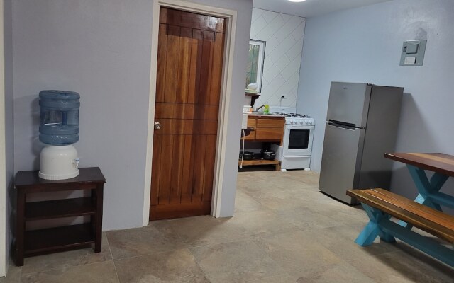 Rachel Land Apartment Suites