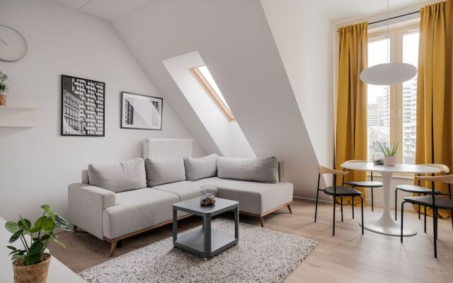 RentPlanet - Bulwar Staromiejski