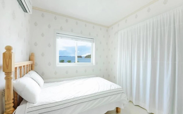 Yesu Coffeeenaru Pension