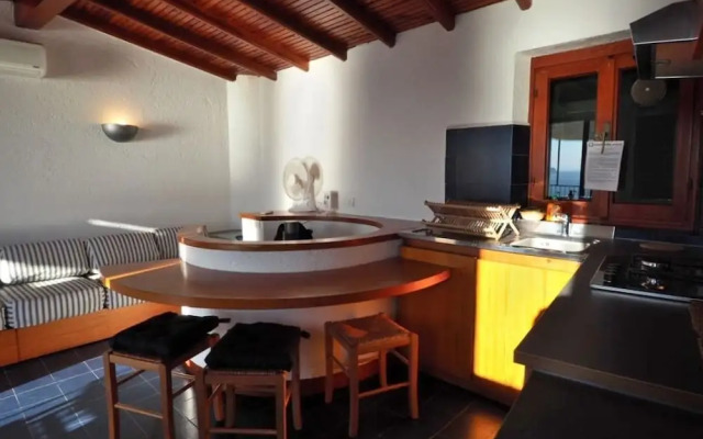 La Lampara Sea View Terrace Apartment With AC