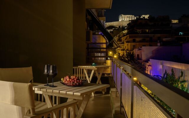 Acropolis Grand Apartment