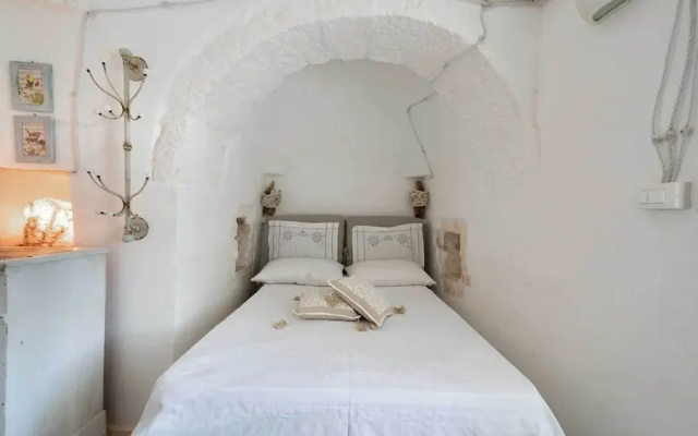 3723 Trullo Bello Sguardo by Barbarhouse