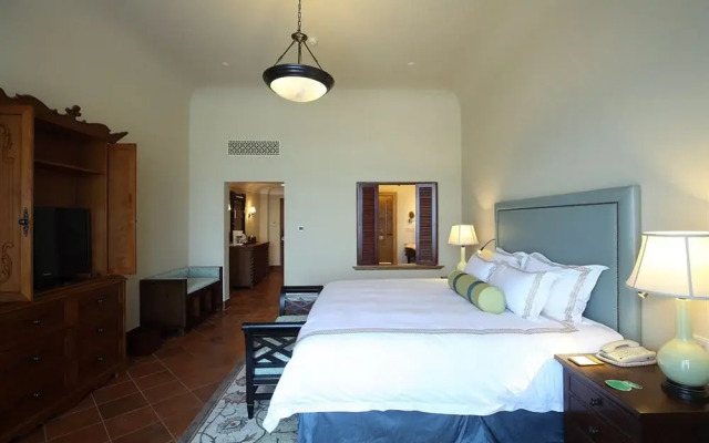 Mayland Resort
