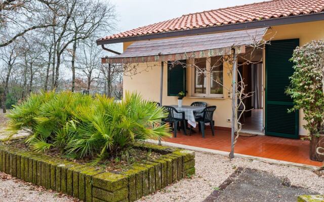 Blissful Apartment in Magione With Swimming Pool