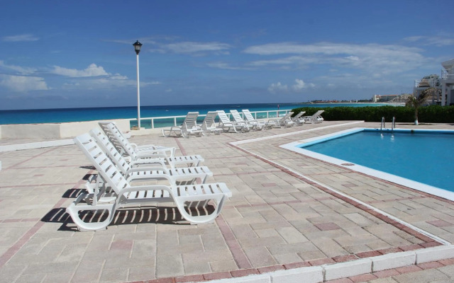 Brisas 10 Condos And Rooms