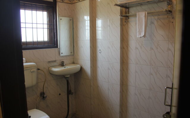 Hotel Savi Regency