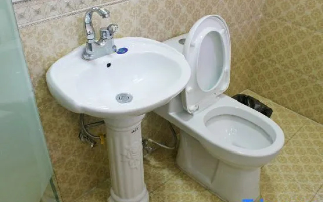 Qiqihar Qiyuan Hotel – Bathroom – Qiqihar