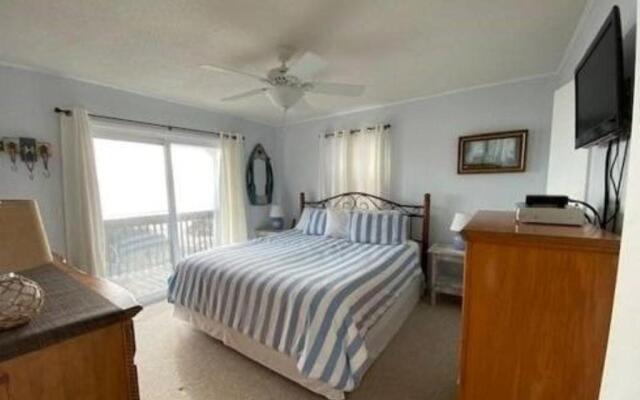 American Dream by Oak Island Accommodations