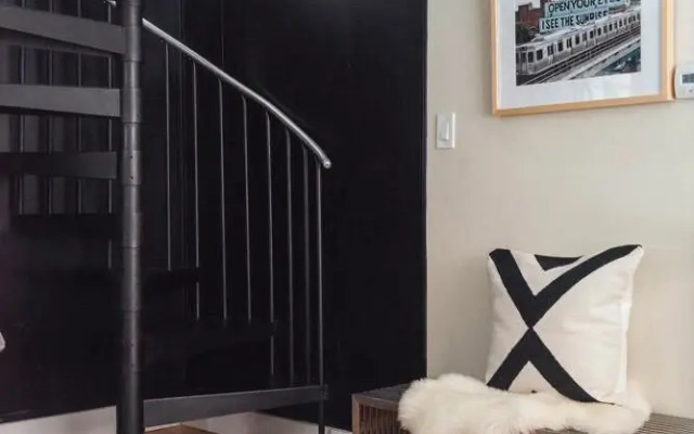 Renovated & Modern Home in Downtown Philly