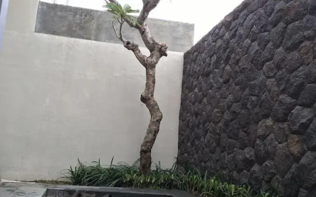 The Villaku Batu