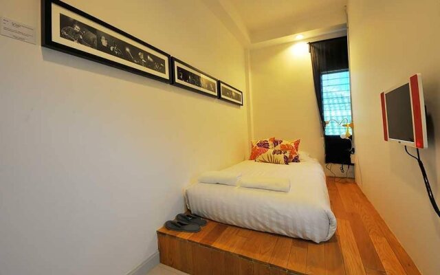 Pyat Music and Artel Guesthouse