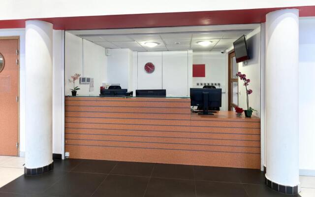 Comfort Aparthotel Versailles Saint Cyr l'Ecole