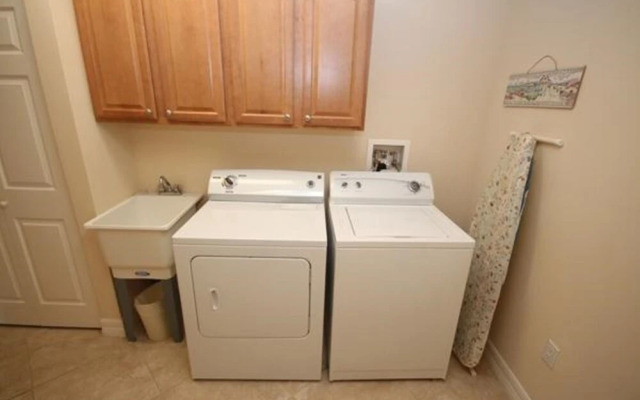 Malibu 704 Apartment 3
