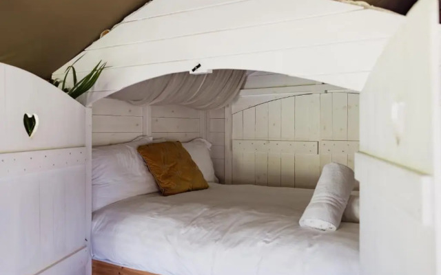 Seven Hills Hideaway - Three Bedroom