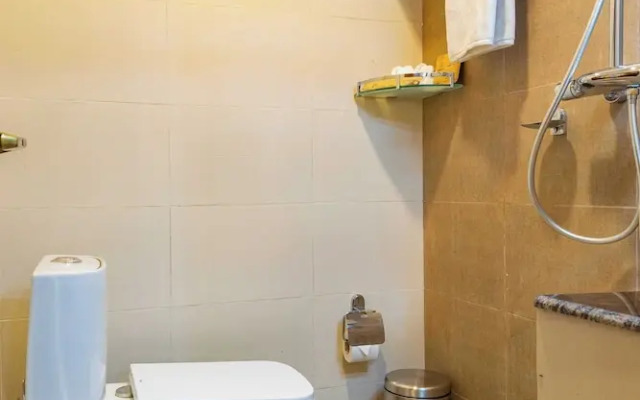 Mhendo Hotel & Studio Suites